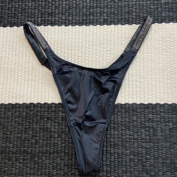 Victoria's Secret Other - NWT Victorias Secret logo shine strap thong panty